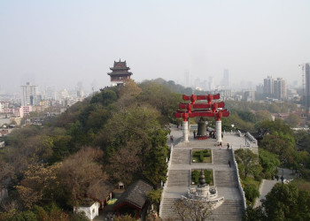 Башня жёлтого журавля – фотографии Китая