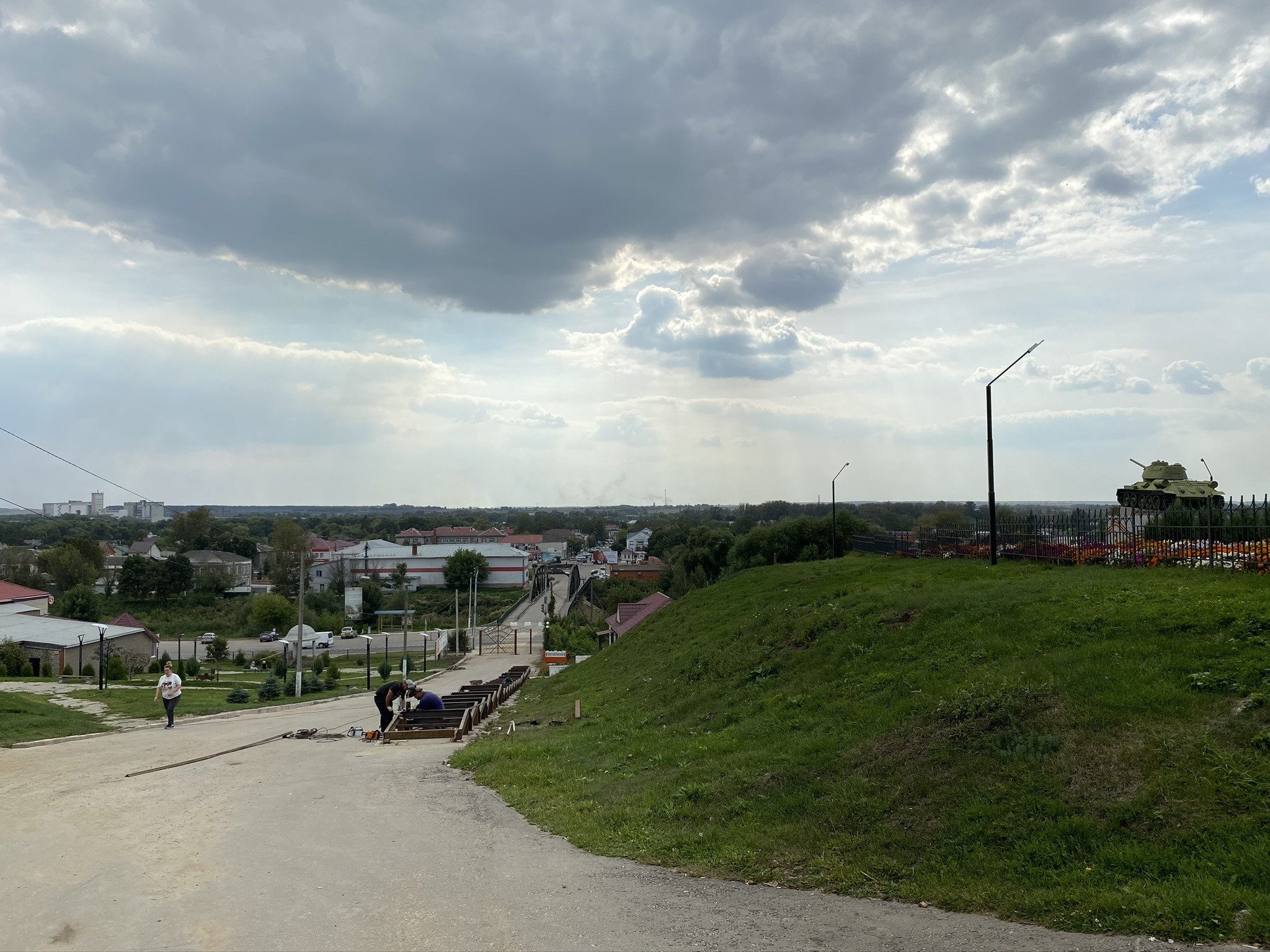 Вид на Соборную гору и её ремонт – фотографии России