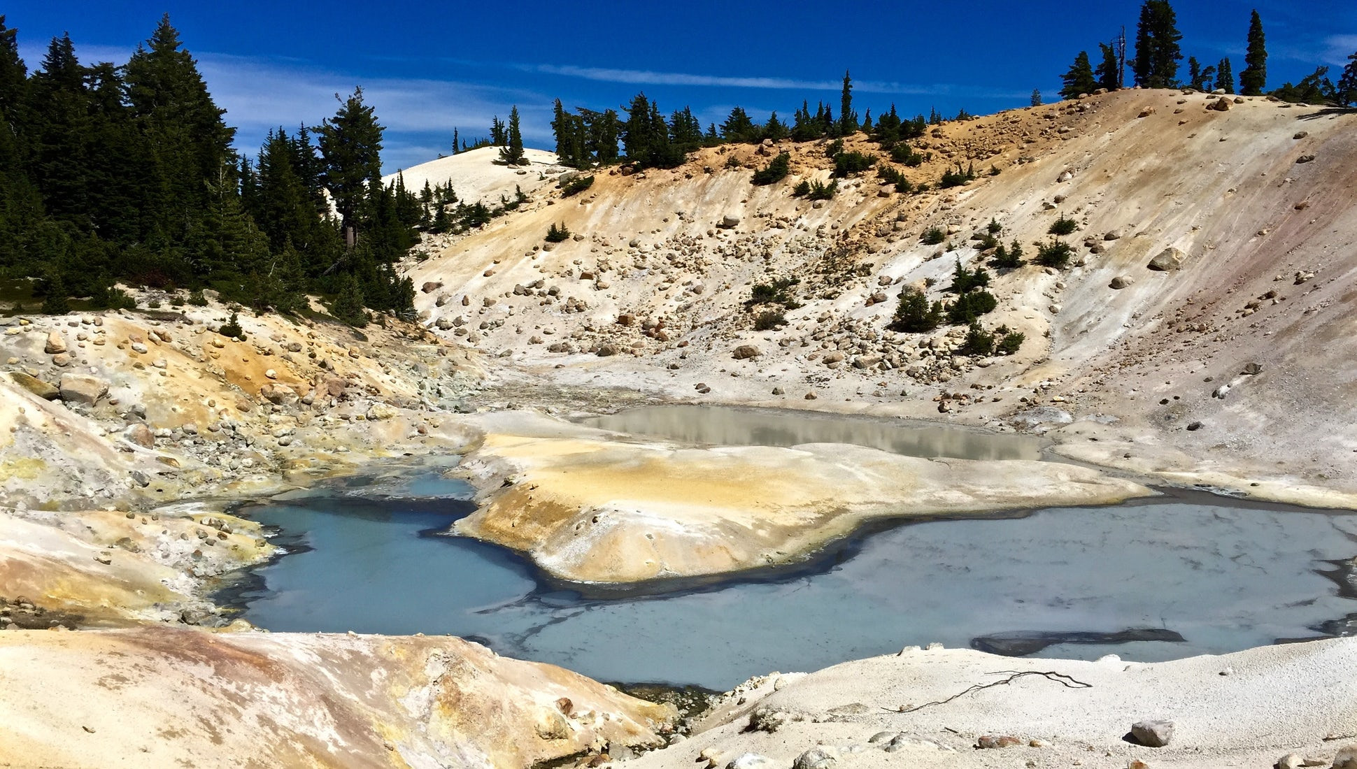 Национальный парк Лассен-Волканик (Lassen Volcanic National Park), США – фотографии США