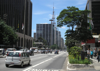 Авенида Паулиста, авеню Паулиста (порт. Avenida Paulista) – фотографии Бразилии