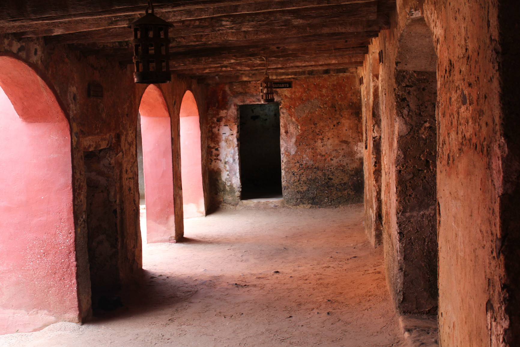 Дом рабов в Сенегале – фотографии Сенегала