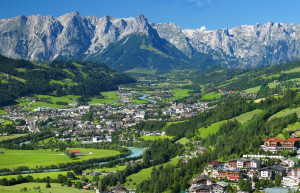 Санкт Йохан летом. Австрия – фотографии Австрии