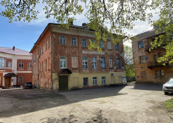 Жилой дом в Воскресенском переулке, Калуга – фотографии России