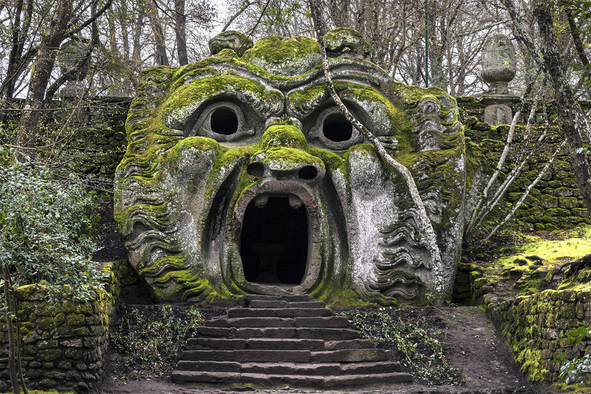 Уникальные Сады Бомарцо (Gardens of Bomarzo) в Витербо, Италия – фотографии Италии