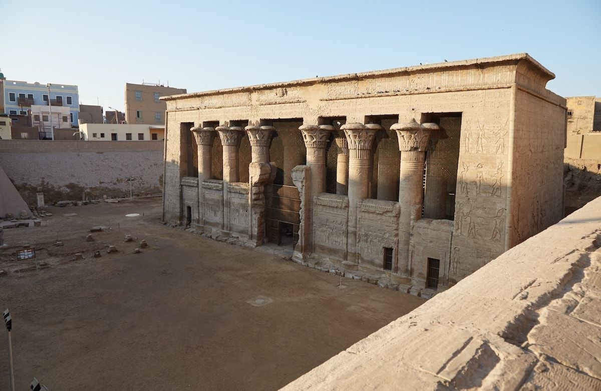 Храм Хнума 10 – фотографии Египта