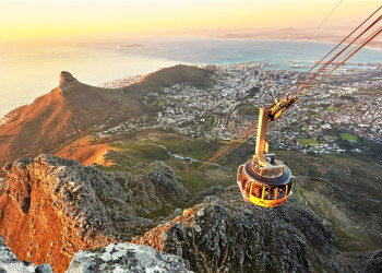 Новое чудо природы Столовая гора (Table Mountain) в Кейптауне, ЮАР – фотографии ЮАР