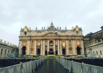 Исторический Собор Святого Петра (Basilica di San Pietro) в Риме, Ватикан – фотографии Италии