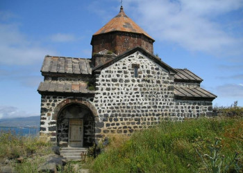 Сурб Аствацацин (Севанаванк) – фотографии Армении