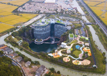 Отель в карьере в 50 км от Шанхая – фотографии Китая