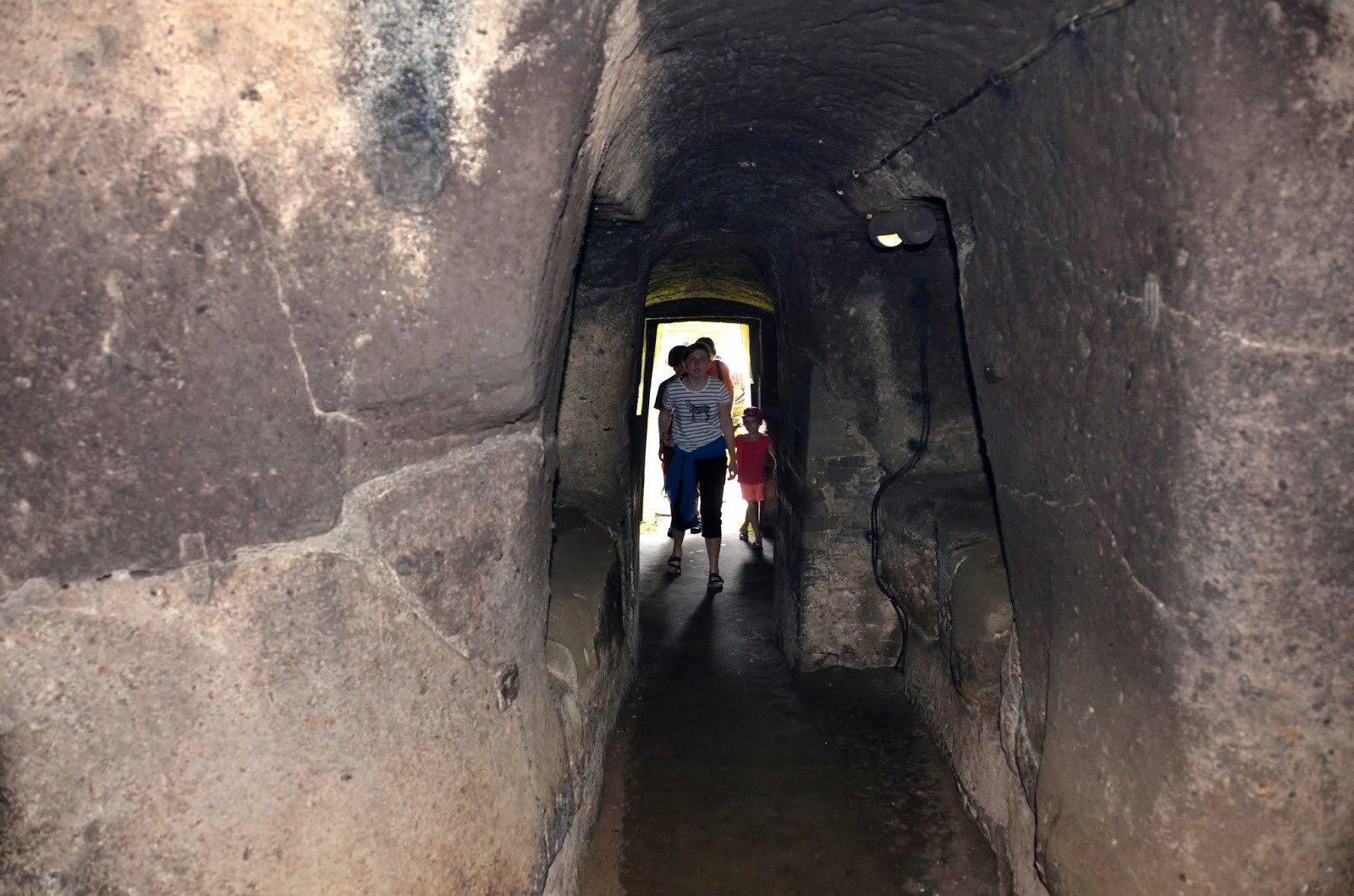 Слоновая пещера Гоа Гаджа (Goa Gajah) на Бали, Индонезия – фотографии Индонезии