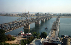 Мост «Китайско-корейской дружбы». Фото 1 – фотографии Северной Кореи