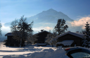 Горы в тумане. Санкт Йохан. Австрия – фотографии Австрии