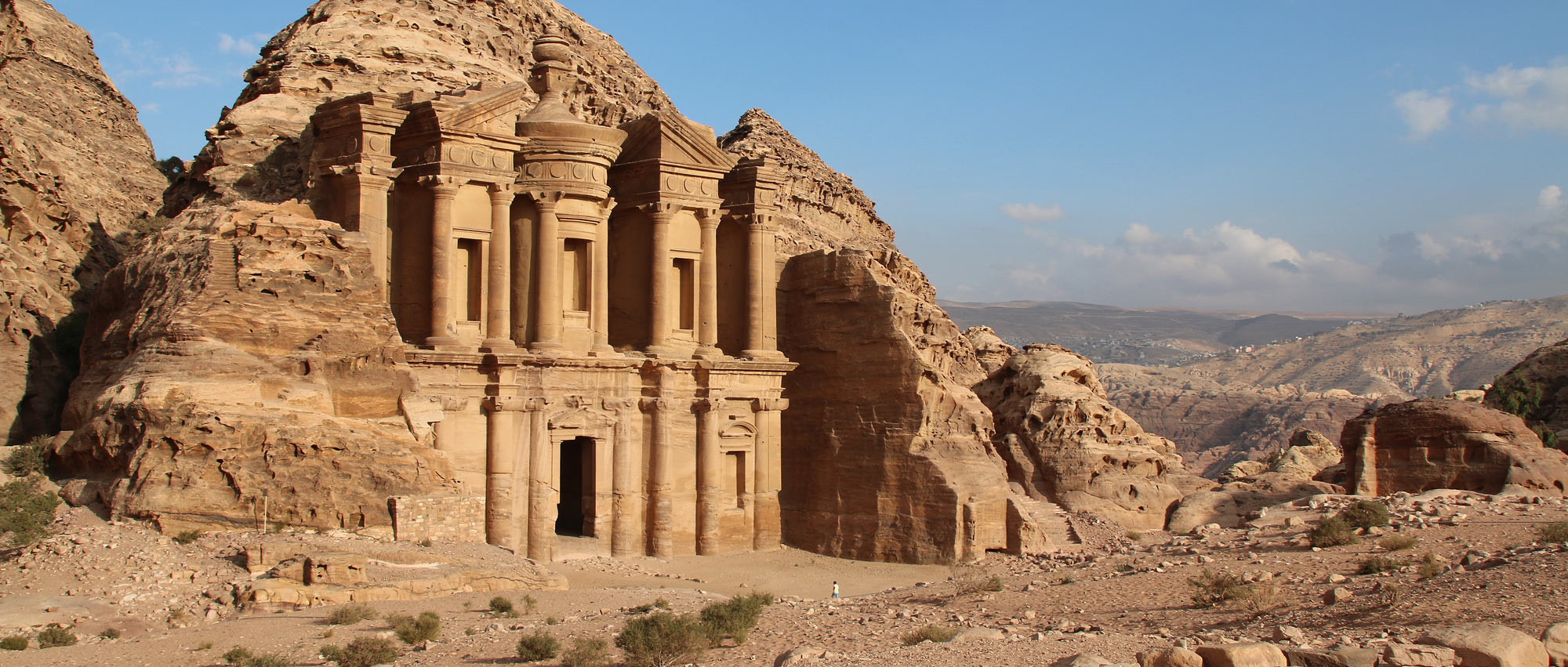 Город с тысячелетней историей Петра (Petra), Иордания – фотографии Иордании