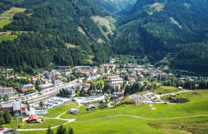 Летний Бад Гаштайн с высоты. Австрия – фотографии Австрии