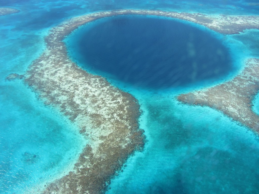 Большую голубую дыру считают резервуаром древних цивилизаций – фотографии Белиза