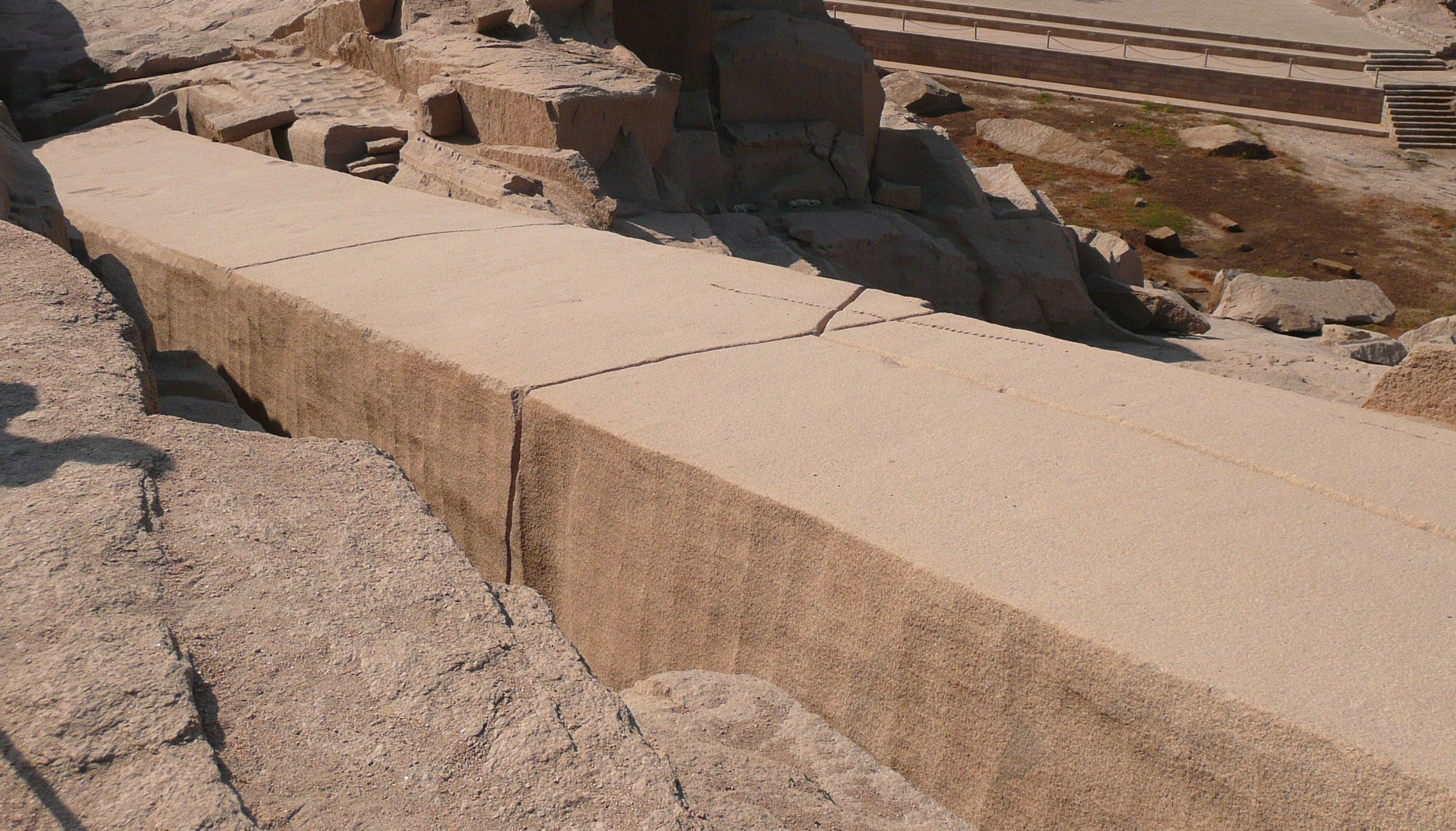 Незаконченный обелиск 1 – фотографии Египта