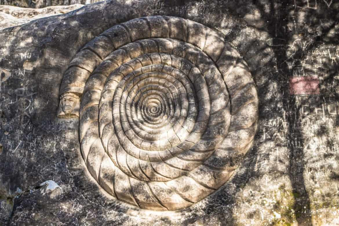 Художественный маршрут Дороги Ликов выводит людей из традиционной музейной среды на свежий воздух – фотографии Испании