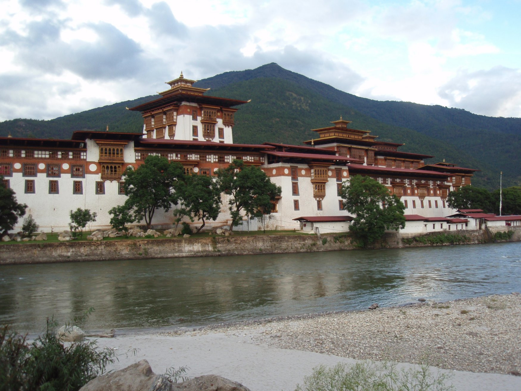 Пунакха-дзонг (Punakha Dzong) – фотографии Бутана