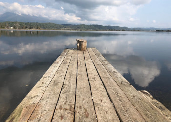 Деревянный мостик. Пицунда. Абхазия – фотографии Абхазии