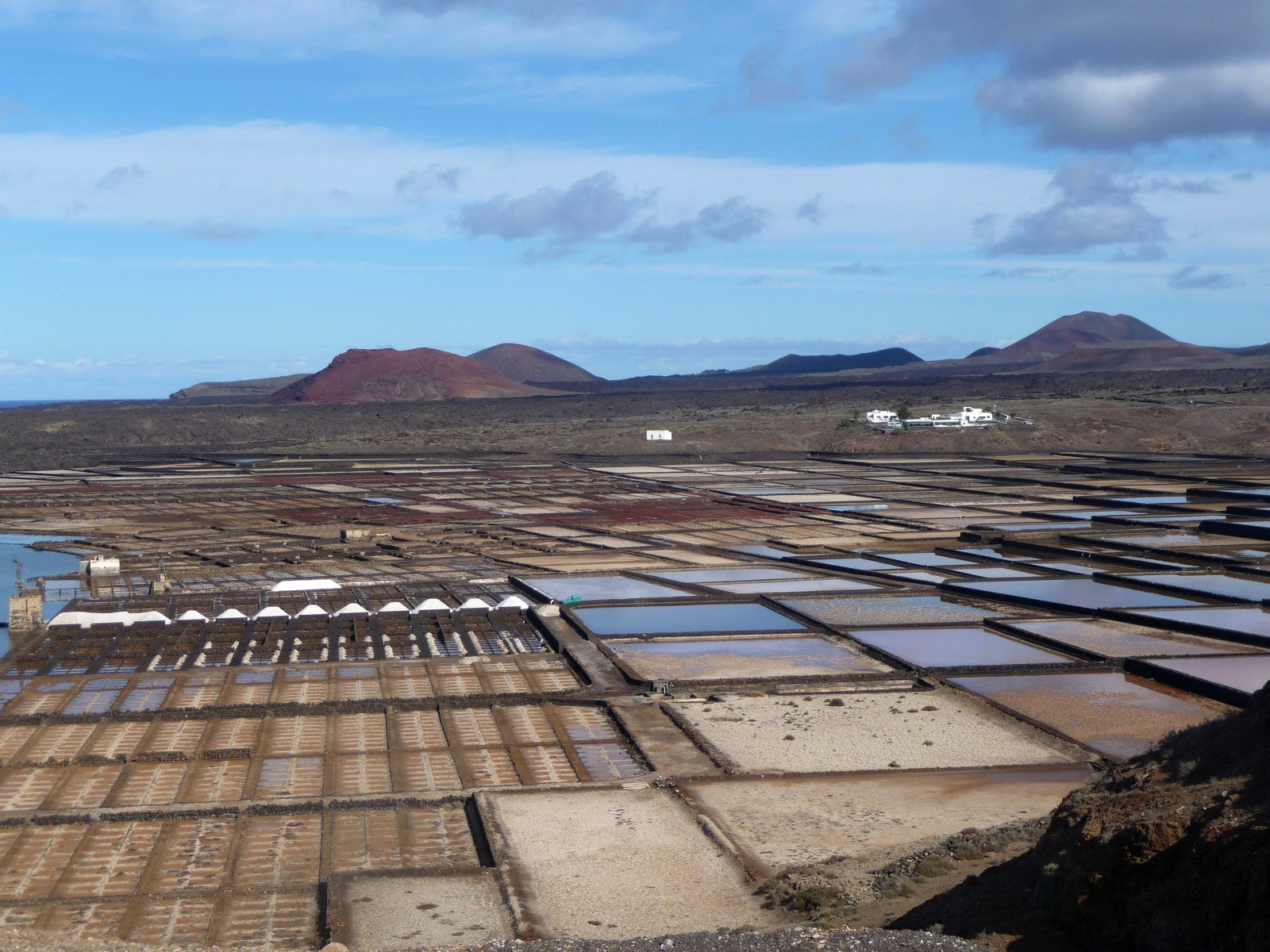 Салинас-де-Ханубио (Salinas de Janubio) на острове Лансароте – фотографии Канарских островов