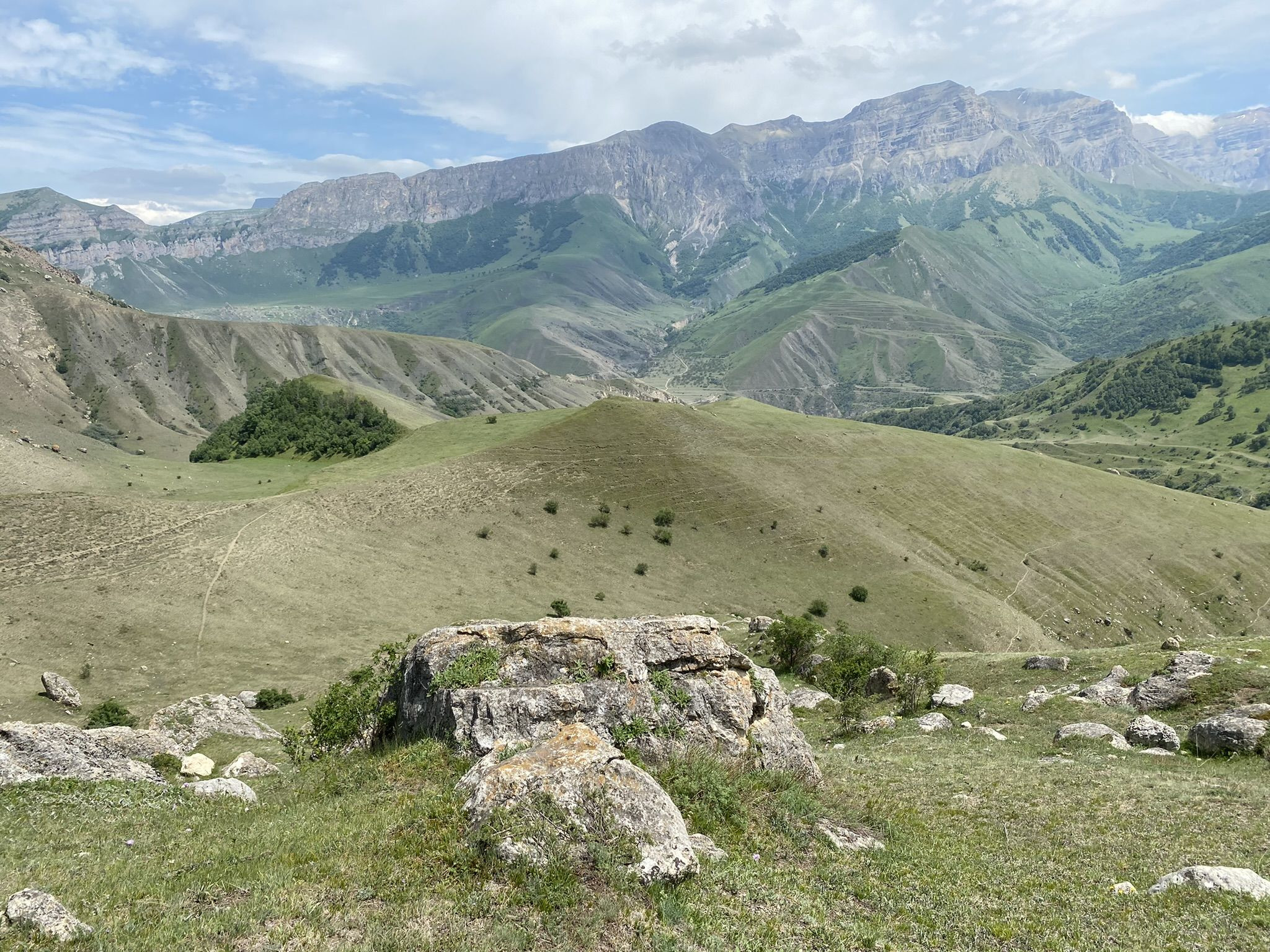 Виды перевала Актопрак в Кабардино-Балкарии – фотографии России