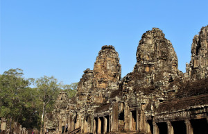 Исторический храм Байон (Bayon), город Сиемреап, Камбоджа – фотографии Камбоджи