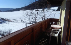 Вид на горы с балкона. Вайсприах. Австрия – фотографии Австрии