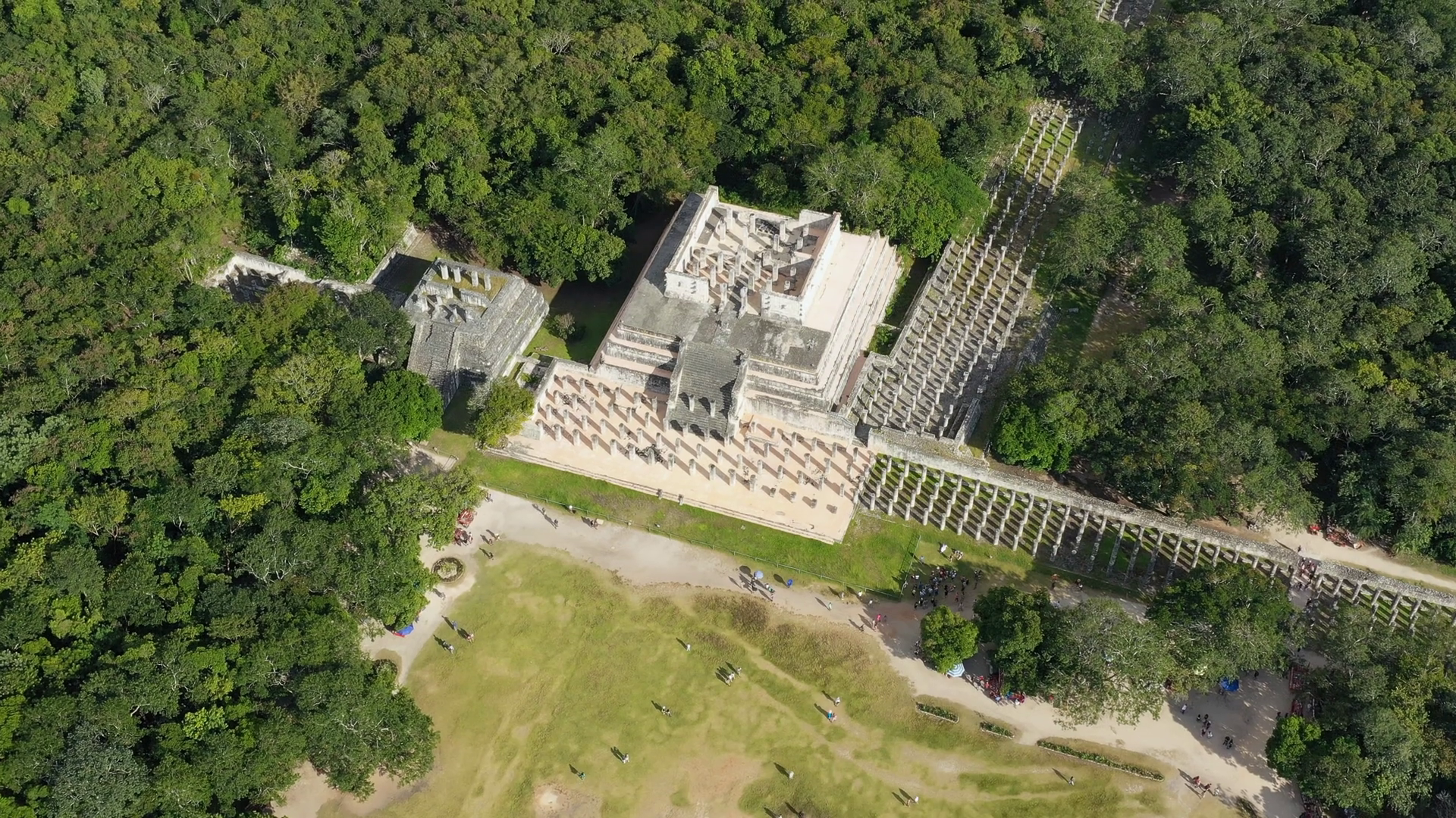 Древний город Чичен-Ица на полуострове Юкатан, Мексика – фотографии Мексики