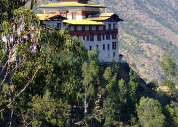 Трашиганг-дзонг (Trashigang Dzong) – фотографии Бутана