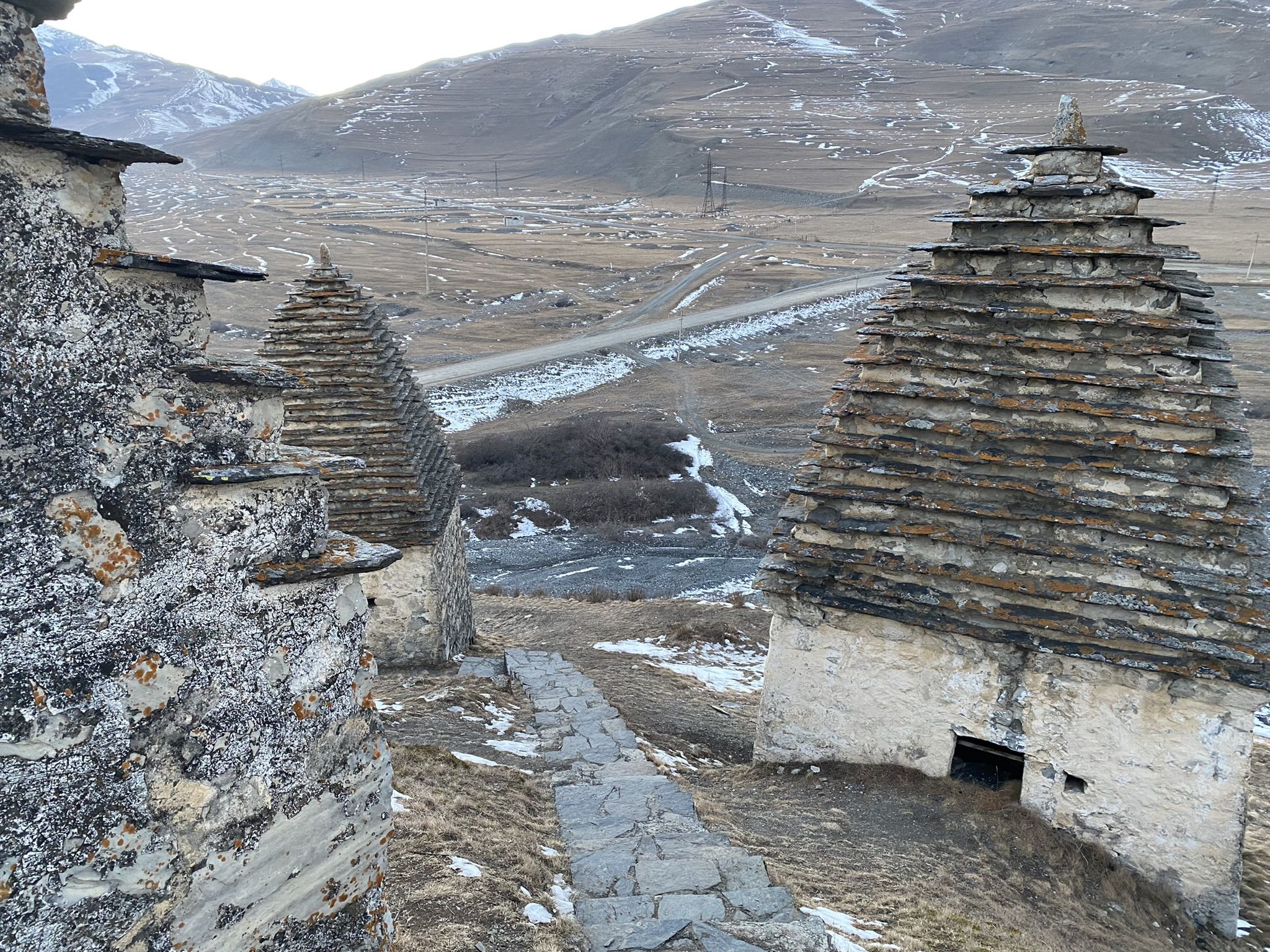 Город мёртвых Даргавс в Северной Осетии – фотографии России