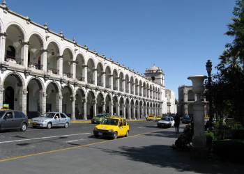 Центр Арекипы (площадь Армас) – фотографии Перу