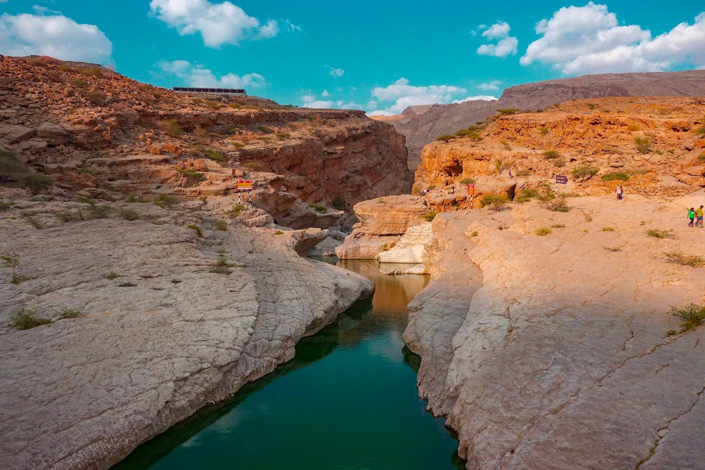 Вади Бани-Халид 2 – фотографии Омана