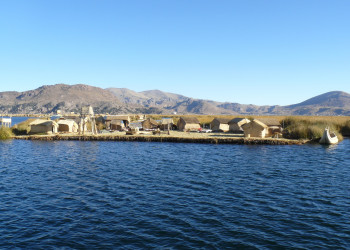 Плавучие острова Урос на озере Титикака в Перу – фотографии Перу