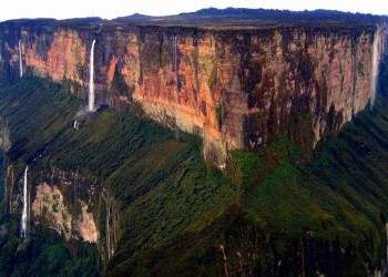 Затерянный мир горы Рорайма (Tepuy Roraima), Венесуэла – фотографии Венесуэлы