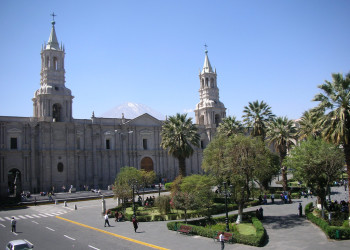 Кафедральный собор Арекипы (Basilica Cathedral of Arequipa) – фотографии Перу