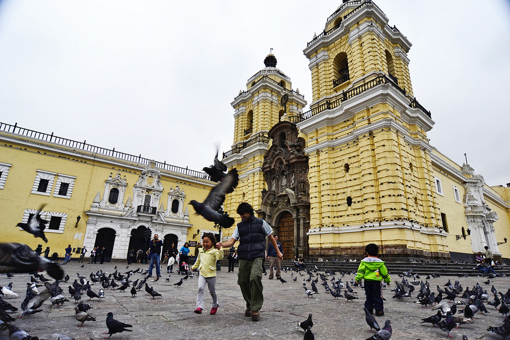 Монастырь и церковь Сан-Франциско – фотографии Перу