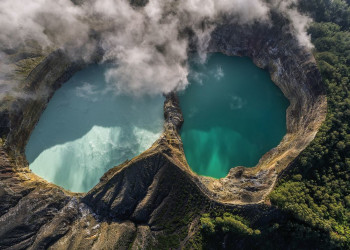 Парк горы Келимуту (Kelimutu) в Индонезии – фотографии Индонезии