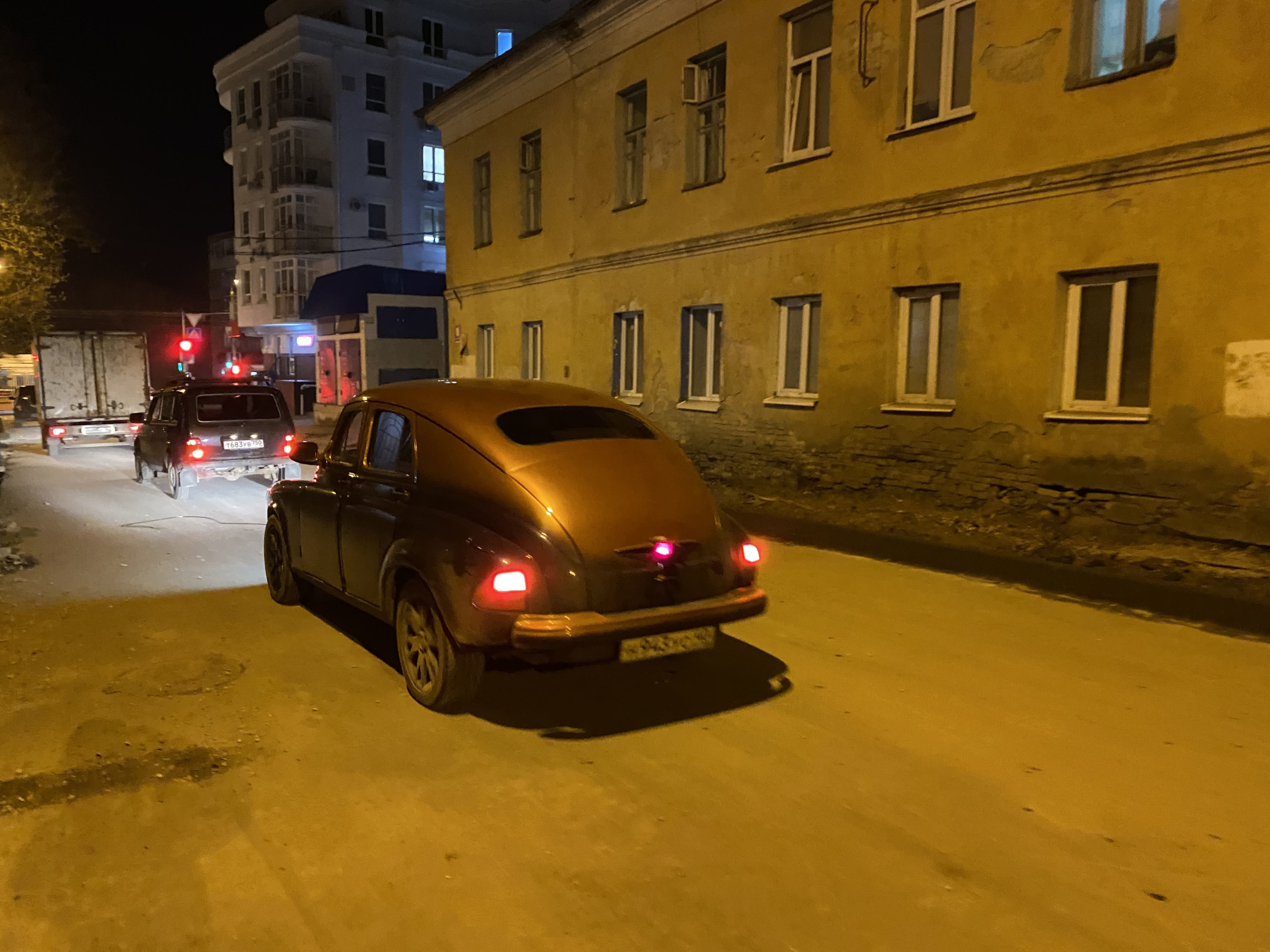 Старая машина, Калуга – фотографии России