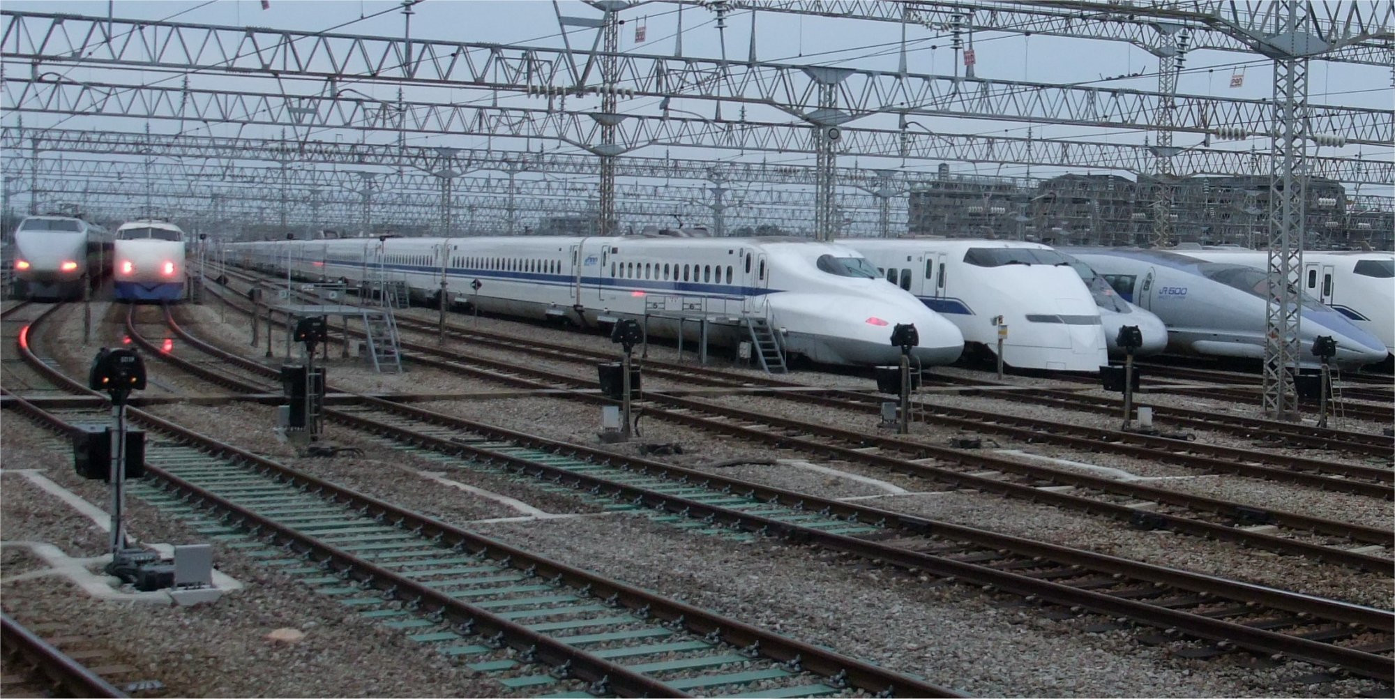 Поезда Синкансэн – фотографии Японии