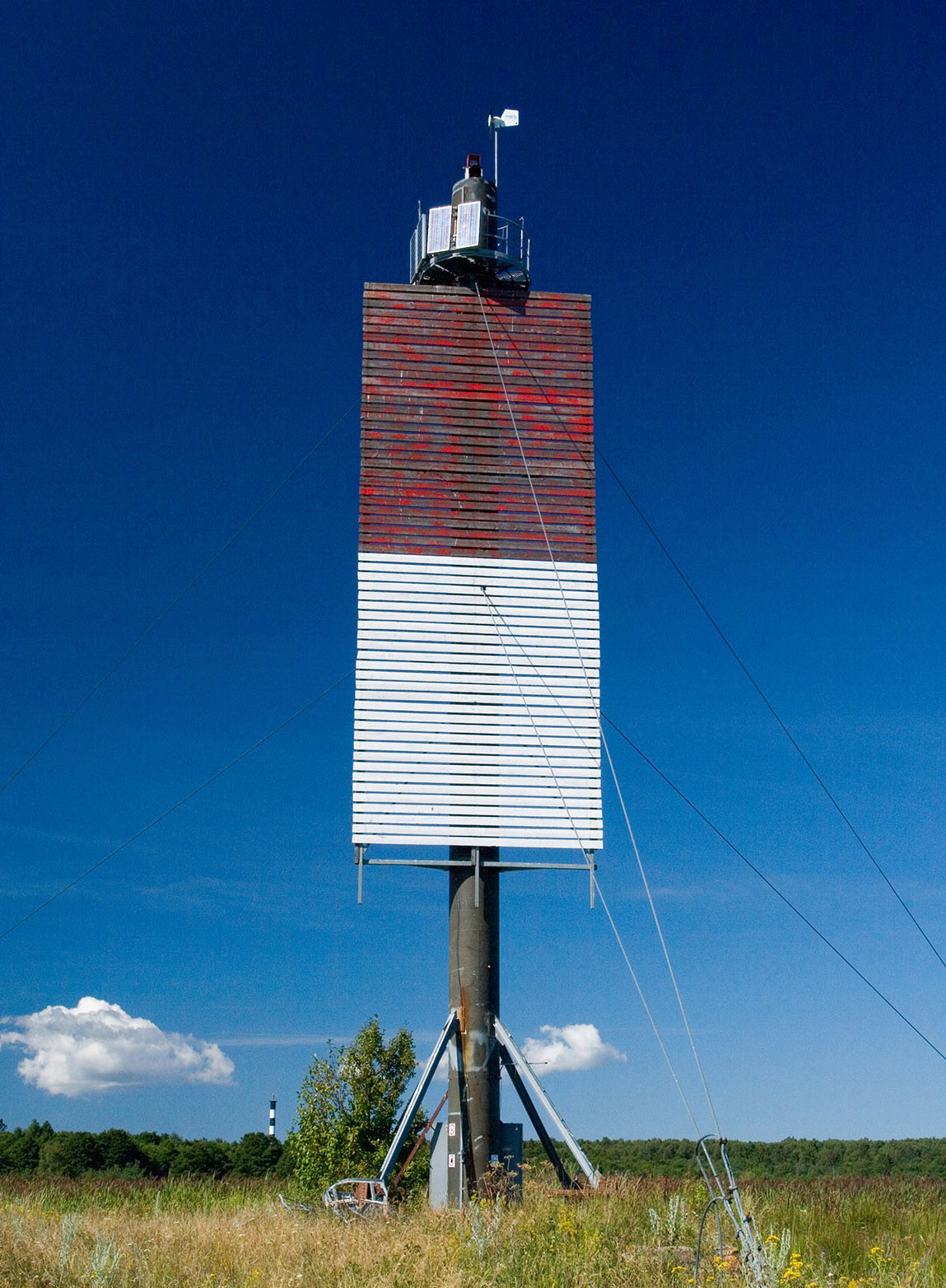 Маяк на островке Абрука (Эстония) – фотографии Эстонии