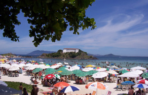 Пляж Прайя-ду-Форте в Кабу-Фриу, Бразилия – фотографии Бразилии