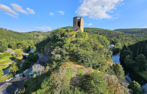 Замок Эш-сюр-Сюр – фотографии Люксембурга