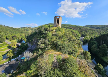 Замок Эш-сюр-Сюр – фотографии Люксембурга