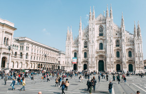 Итальянская готика — миланский католический собор (Duomo di Milano) – фотографии Италии