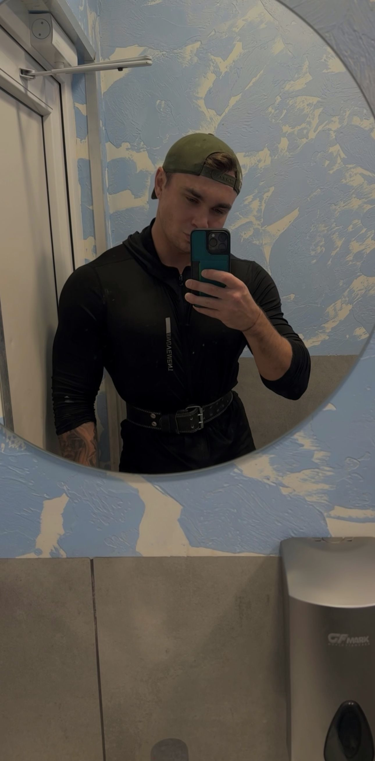 Me – фотографии