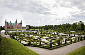 Замок Фредериксборг (Frederiksborg Slot) — резиденция датских королей – фотографии Дании