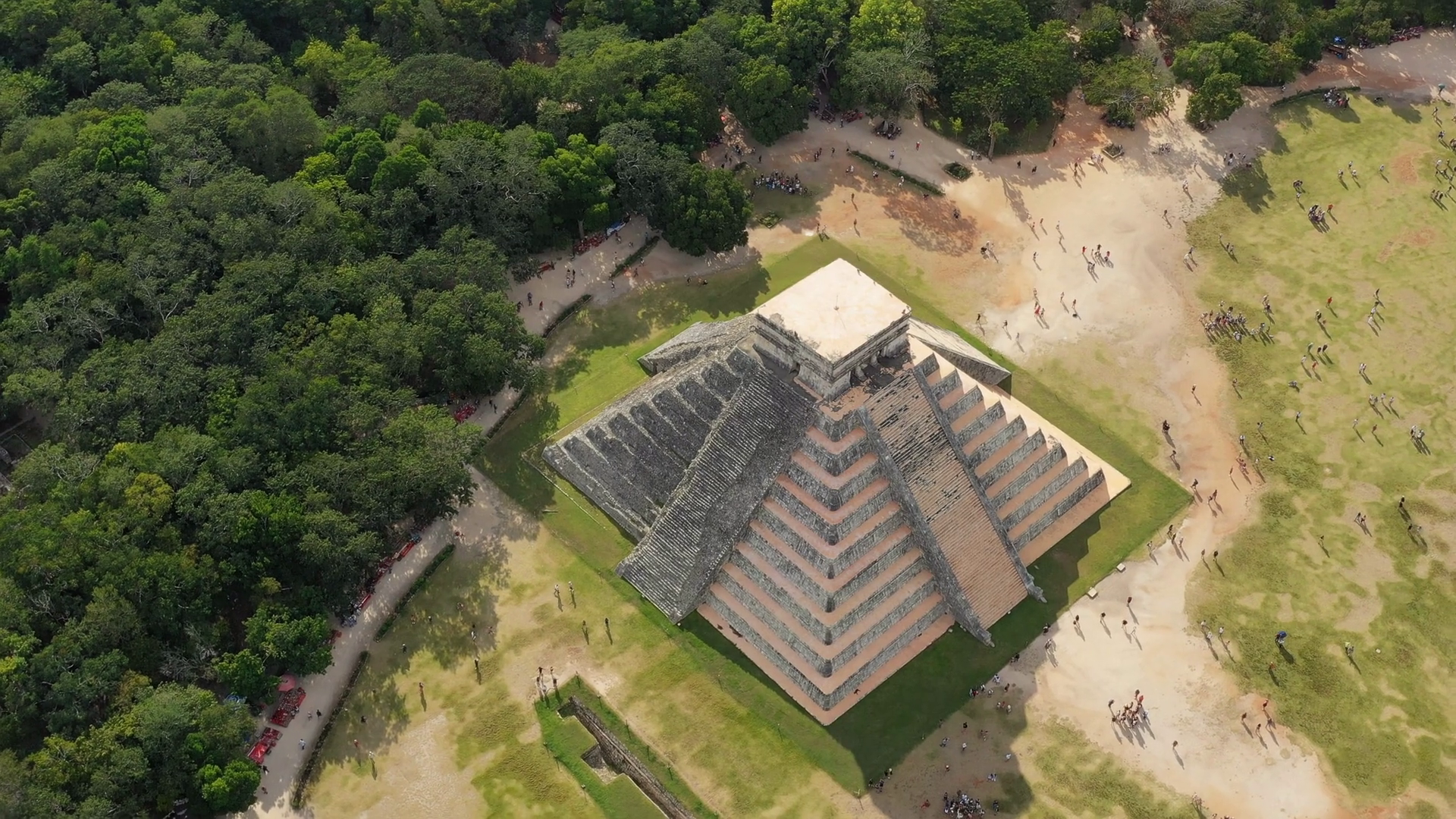 Комплекс Чичен-Ица на полуострове Юкатан, Мексика – фотографии Мексики