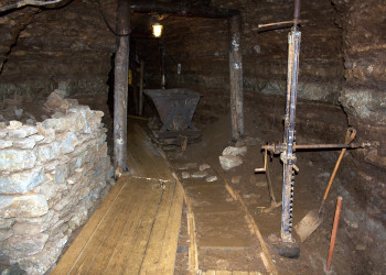 В шахтерском парке-музее (Kohtla kaevanduspark-muuseum) – фотографии Эстонии