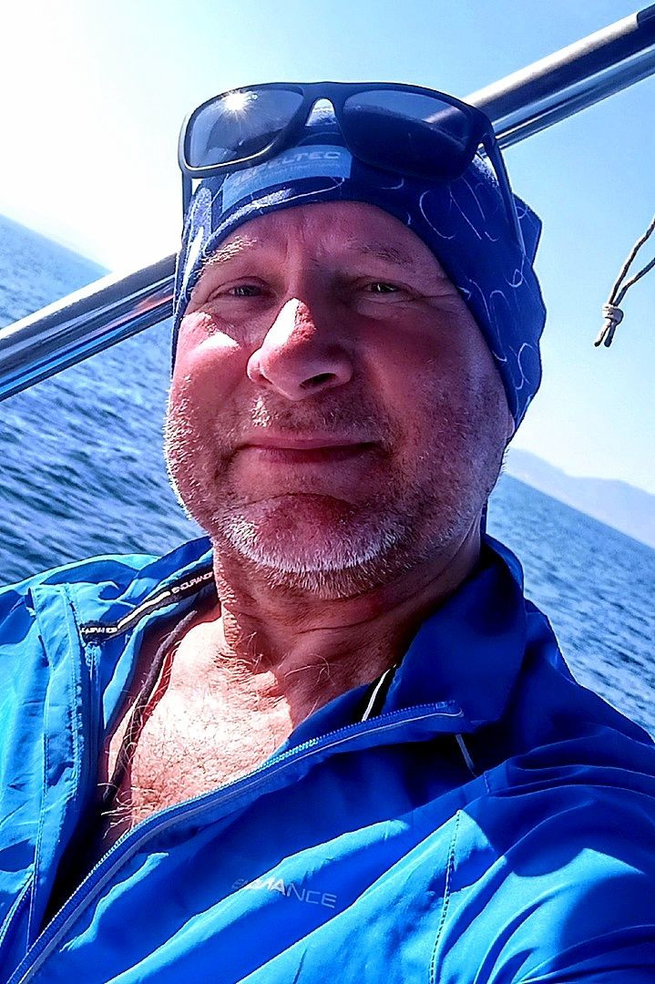 Яхта "Менестрель" – фотографии Испании