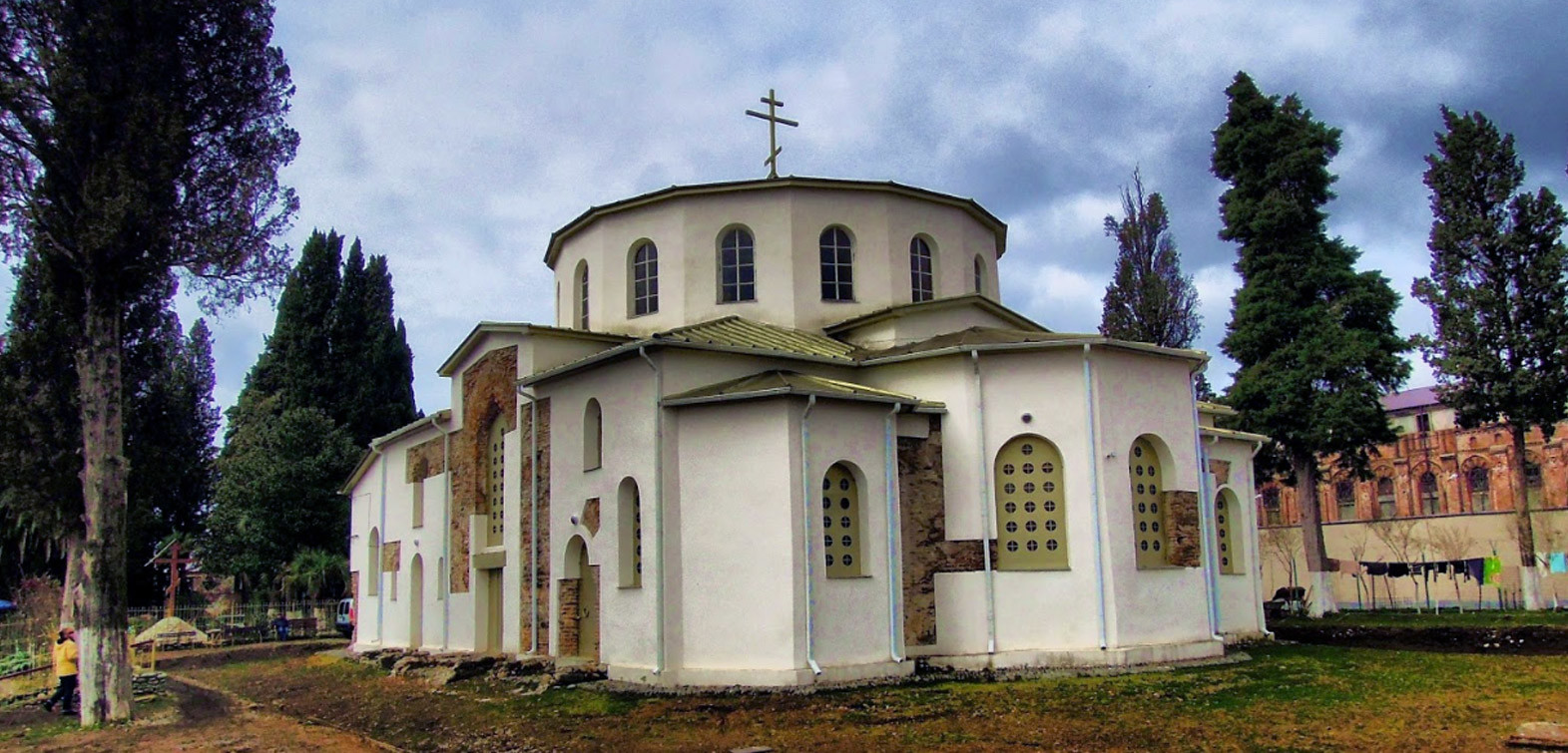 Собор Успения Богородицы. Гулрыпш – фотографии Абхазии